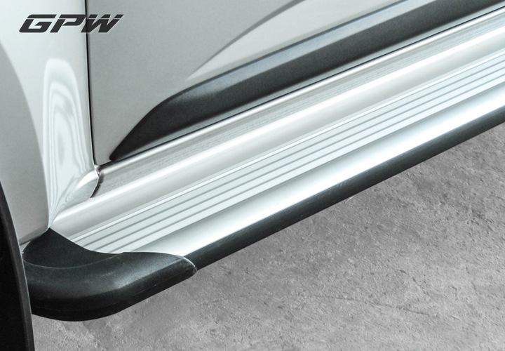 CB-551 Aluminum Side Step