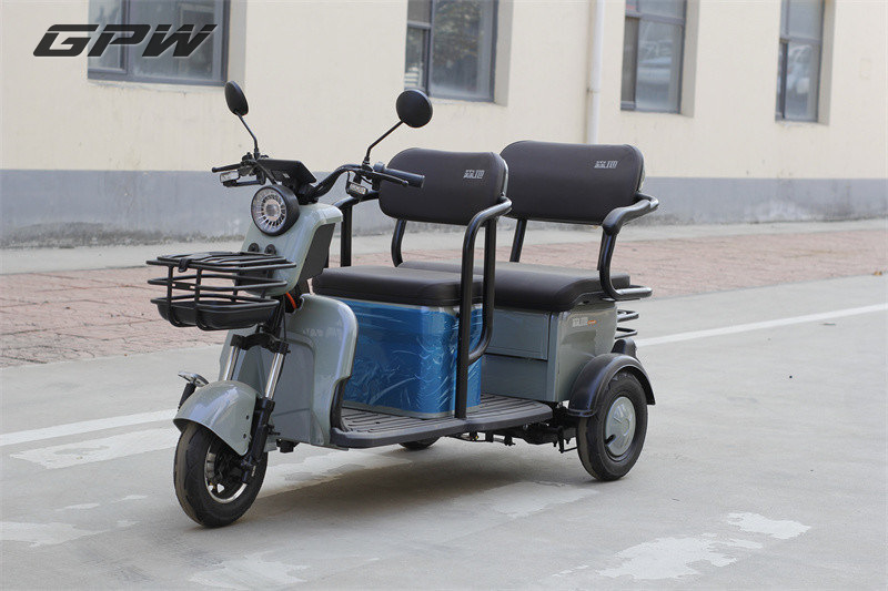 D18 Travel Leisure Electric Tricycle Three Wheel Electric Bicycles Electric Tricycle For 2 Adults